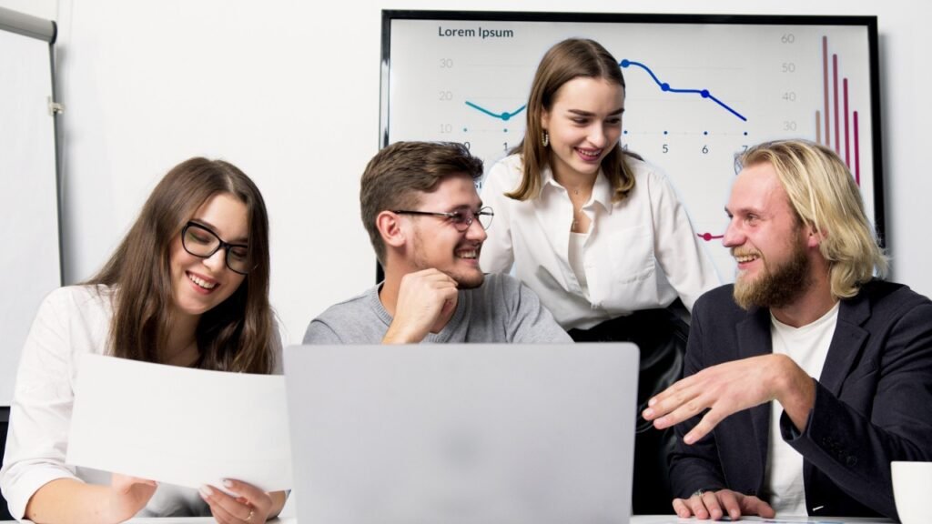 2025 में नया बिजनेस कौन सा करें, कम पूंजी में बड़ा मुनाफ़ा - New Business Ideas in Hindi