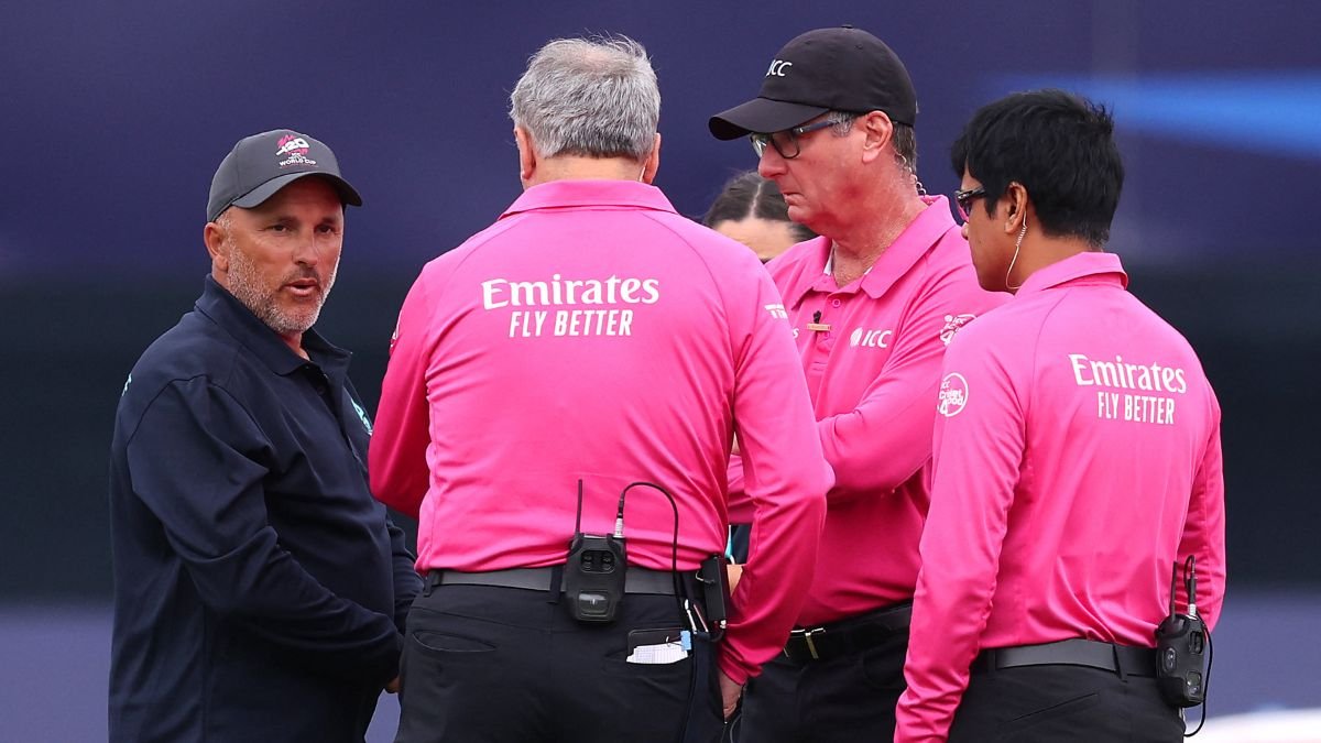 बिना अंपायर क्रिकेट मैच खबर की सच्चाई क्या है, जानिए पूरा सच