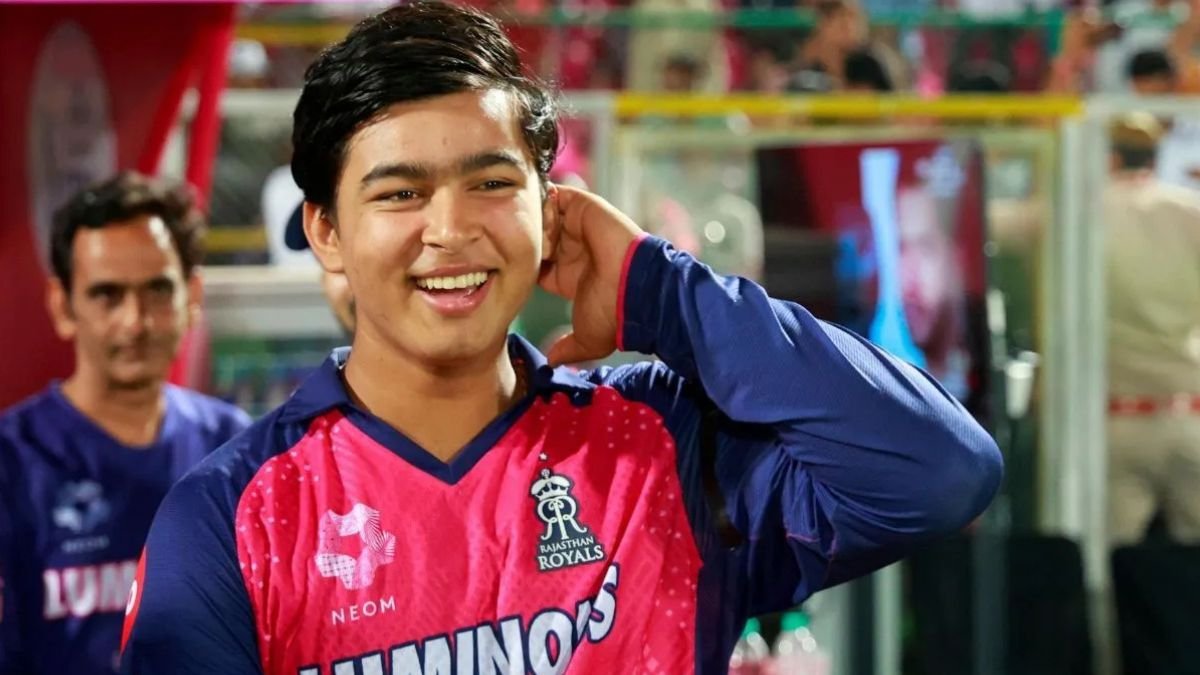 Vaibhav Sooryavanshi IPL सैलरी जानकर चौंकेंगे, इतनी कम उम्र में करोड़ों कमाए